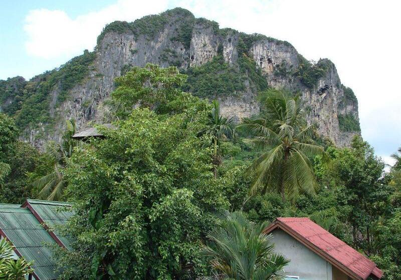 בית מלון כפרי Me Mee Place & Tour Krabi