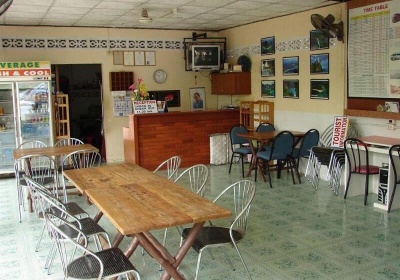 בית מלון כפרי Me Mee Place & Tour Krabi