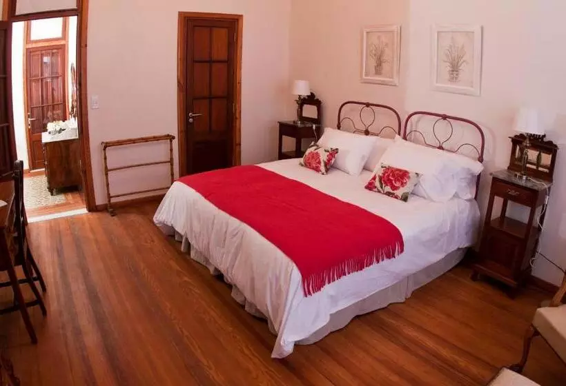 Hotelli Papiros