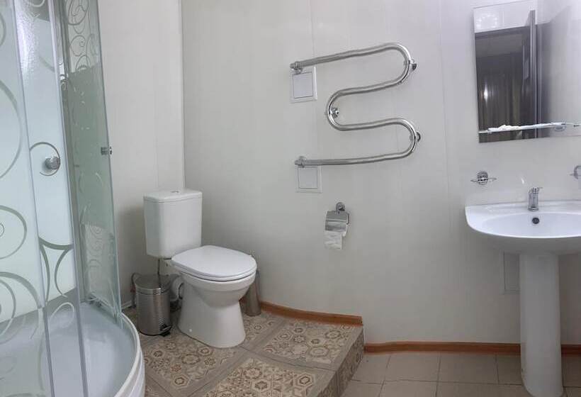 בית מלון כפרי Piramida