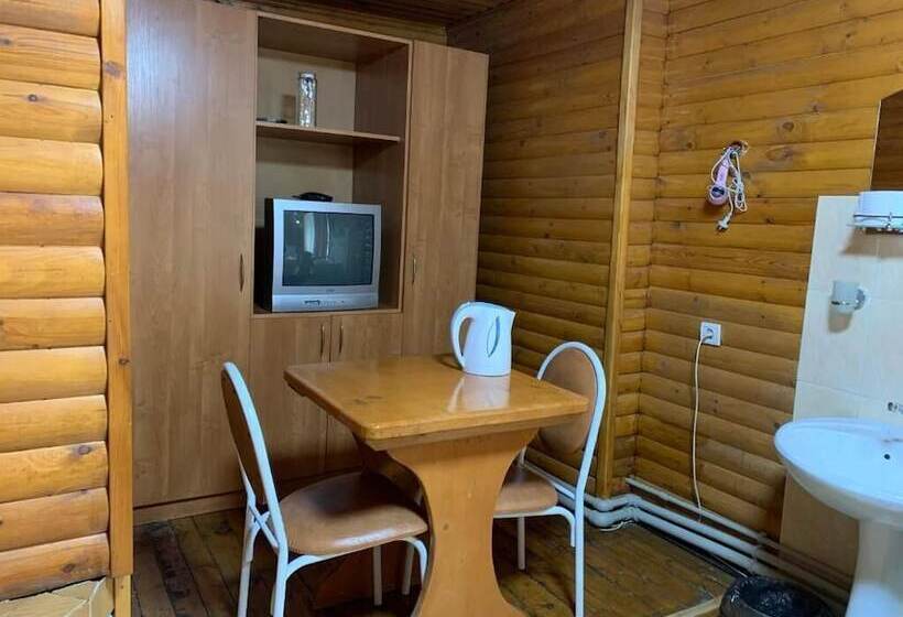 בית מלון כפרי Piramida