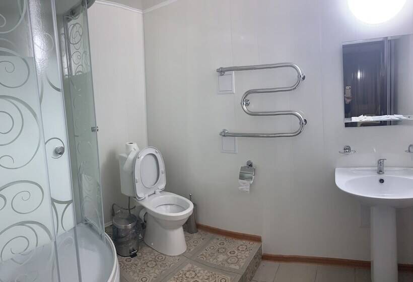 בית מלון כפרי Piramida