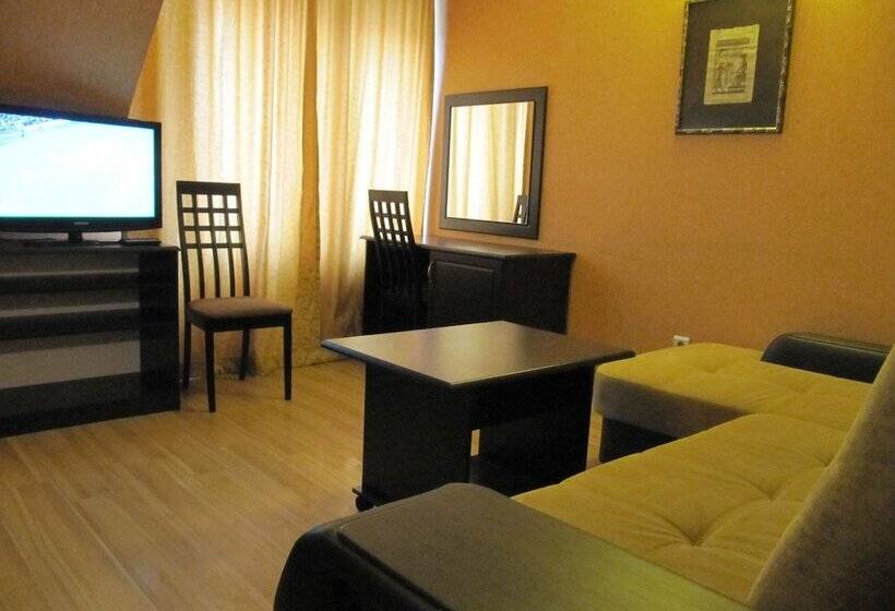 בית מלון כפרי Piramida