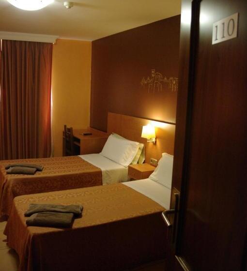 فندق Solsona Centre