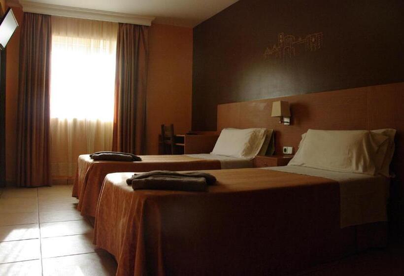 فندق Solsona Centre