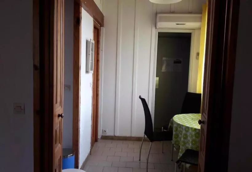 Hôtel Studios La Gemme