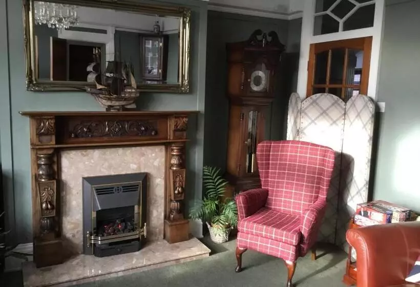 Lee Side B&b
