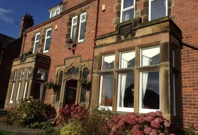 Lee Side B&b