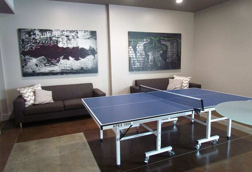 Luxury Loft Next To Staples Center