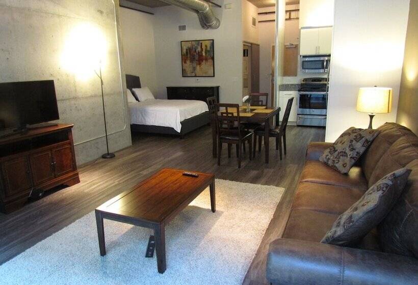 Luxury Loft Next To Staples Center