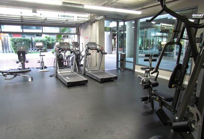 Luxury Loft Next To Staples Center