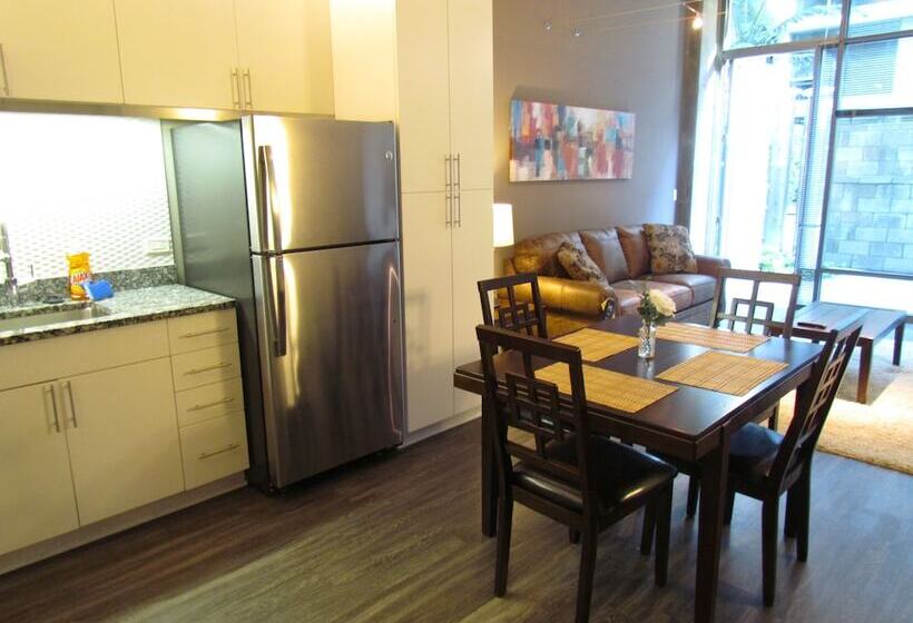 Luxury Loft Next To Staples Center