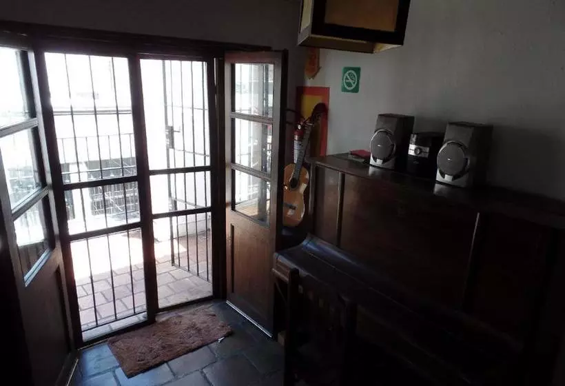 ユースホステル Punto Berro Ciudad Vieja