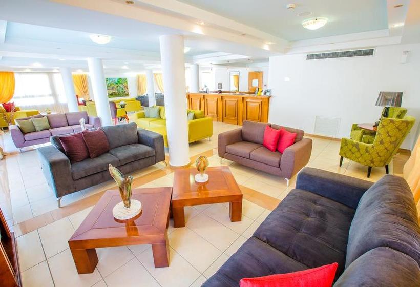 استراحتگاه Paradise Kings Club