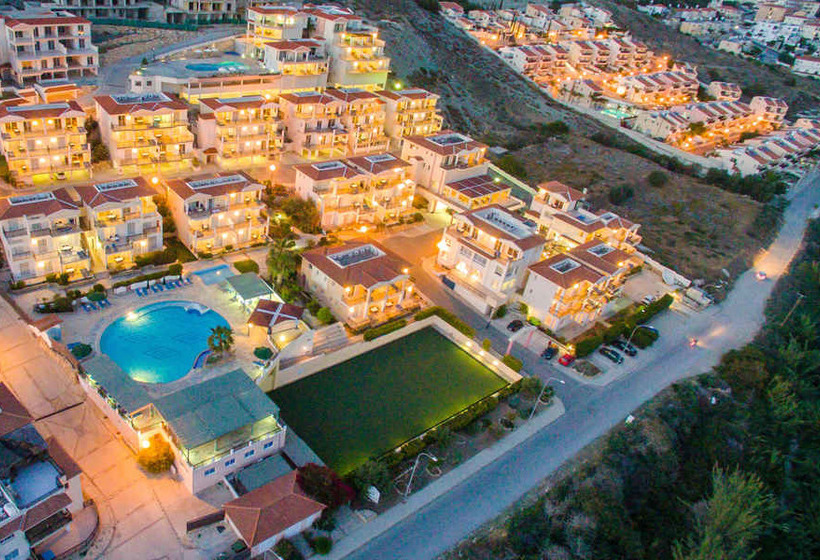 استراحتگاه Paradise Kings Club