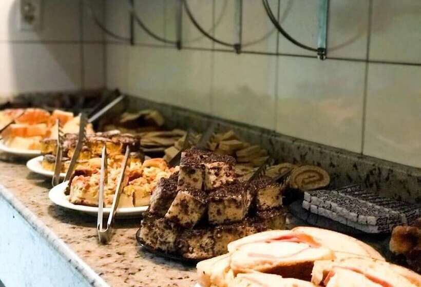 Visk Palace Hotel E Restaurante