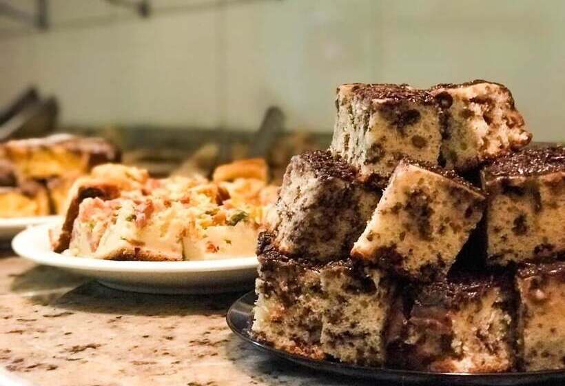 Visk Palace Hotel E Restaurante