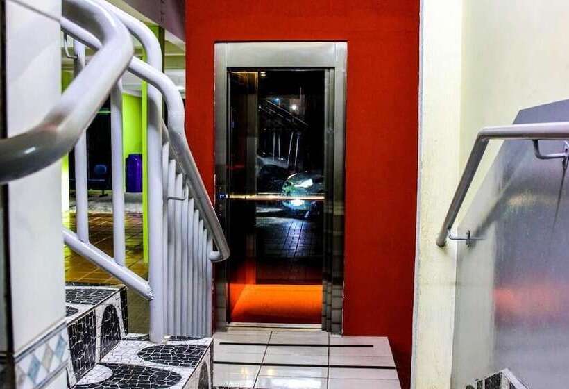 Visk Palace Hotel E Restaurante