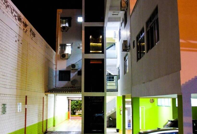 Visk Palace Hotel E Restaurante