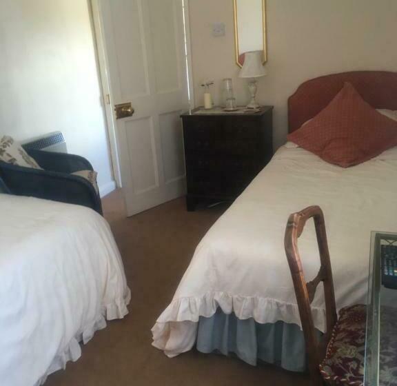 West Wold Farm House B&b