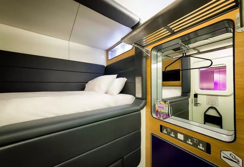 Yotelair London Heathrow Airport