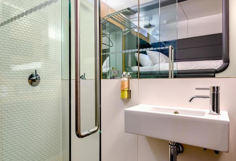 Yotelair London Heathrow Airport