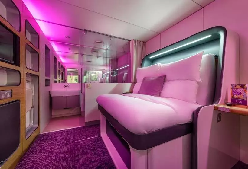 Yotelair London Heathrow Airport