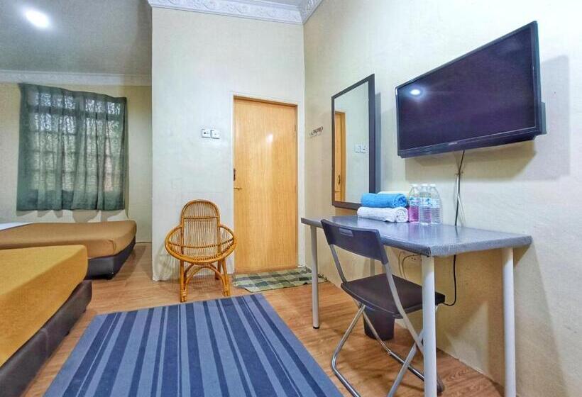 Hostel Kerteh Inn By Rvh