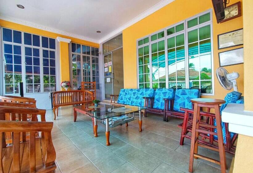 Hostel Kerteh Inn By Rvh