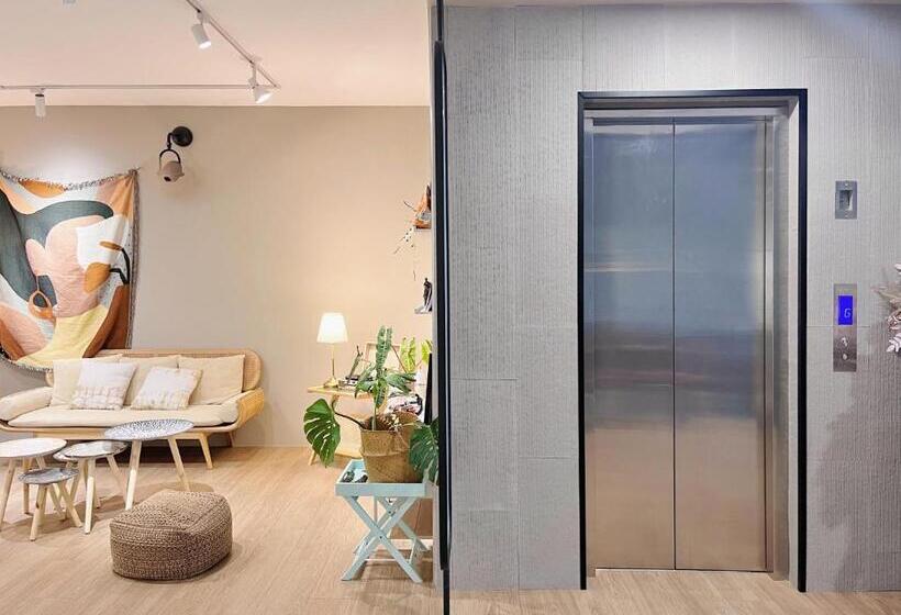 ユースホステル Vilana