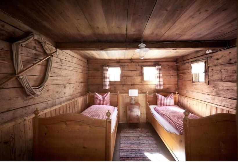 Alphotel & Bergrestaurant Sankt Martin