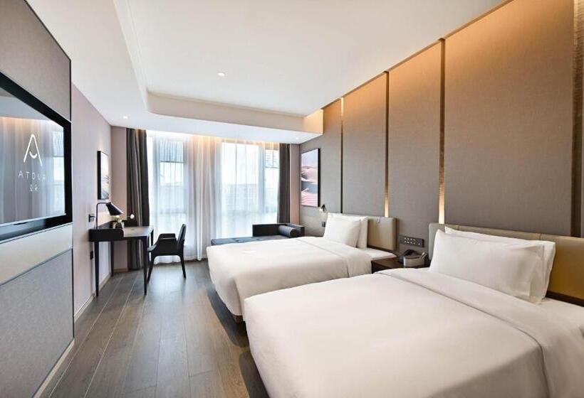 Atour Hotel Kunming Dianchi Park 1903