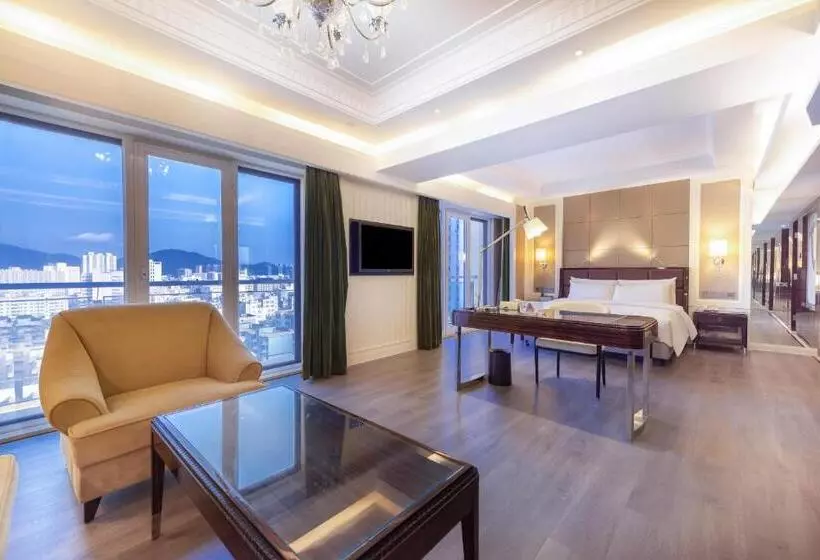 Atour X Hotel Huizhou Huiyang Municipal Plaza