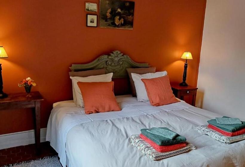 住宿加早餐  Le Manivert