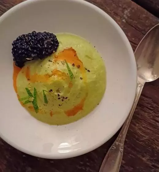 ベッドアンドブレックファースト Le Manivert