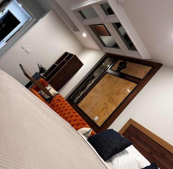 ホテル 53 Luxury Rooms