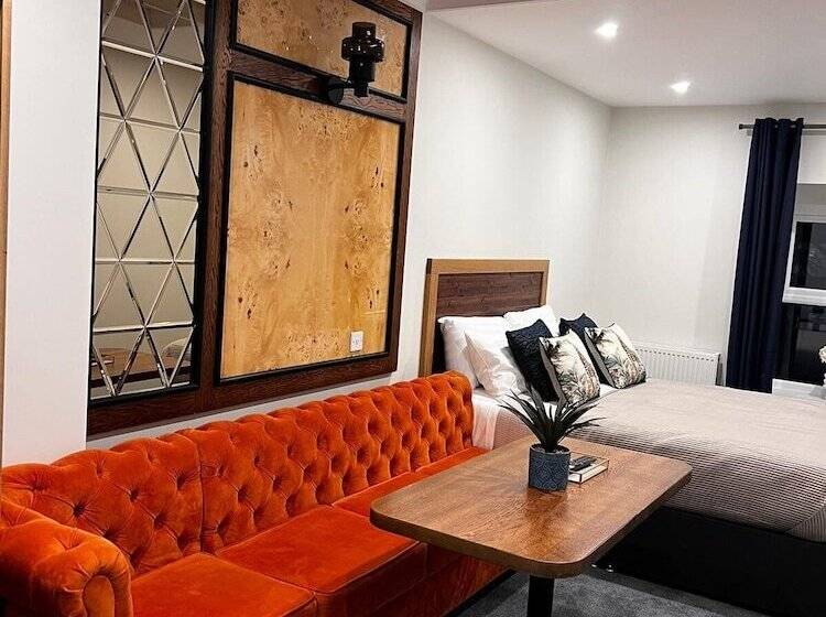 ホテル 53 Luxury Rooms