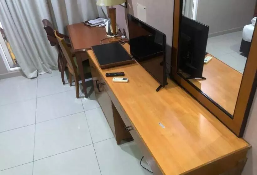 ホテル Bangigateway