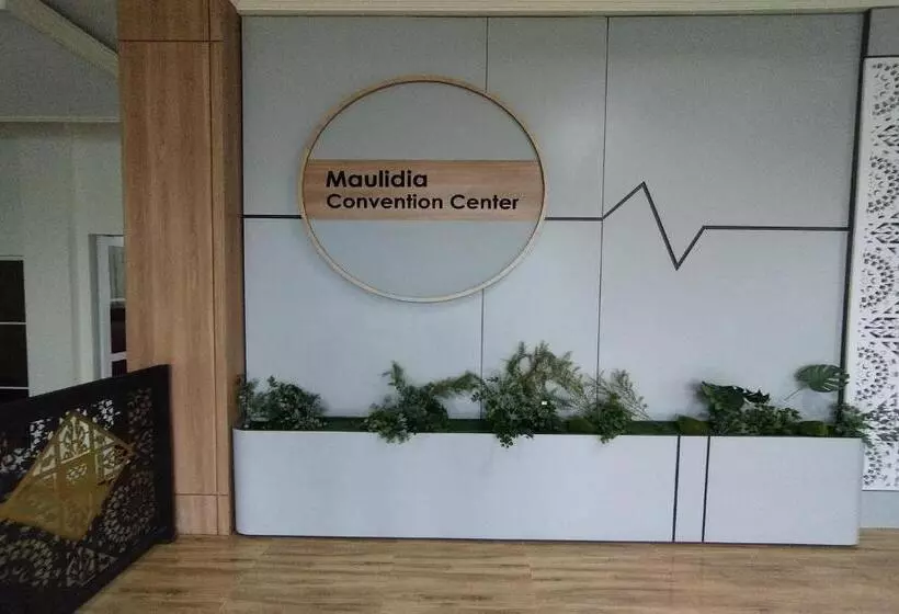 Maulidia Hotel Syariah & Convention Center