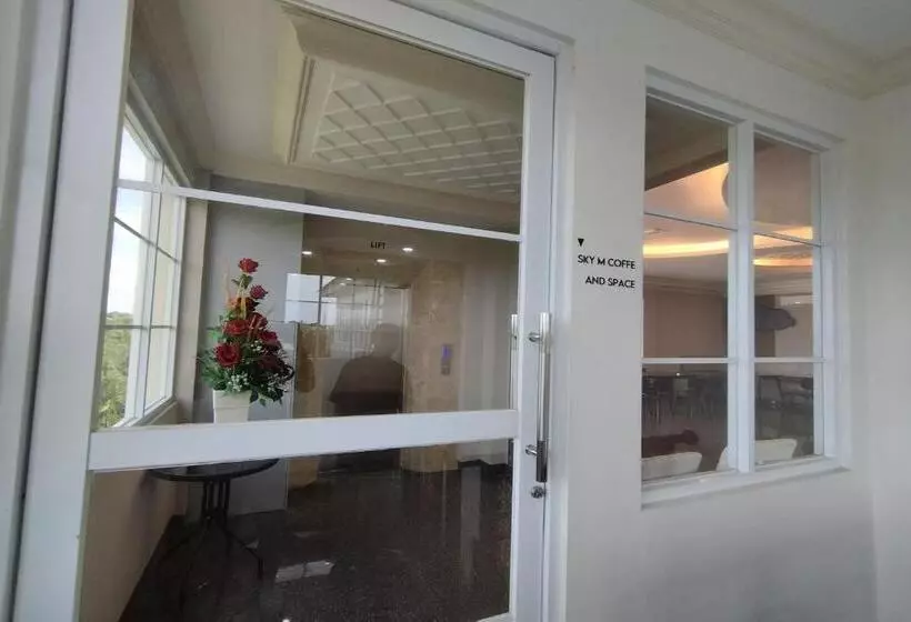 Maulidia Hotel Syariah & Convention Center