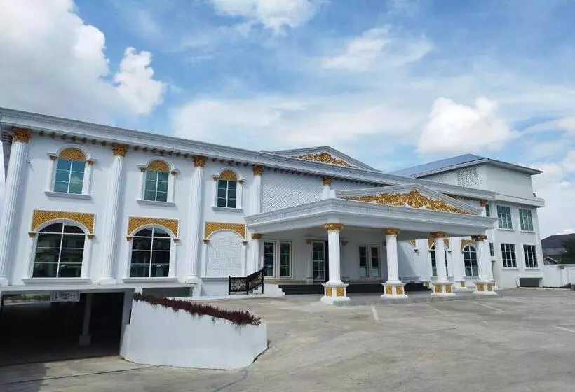 Maulidia Hotel Syariah & Convention Center