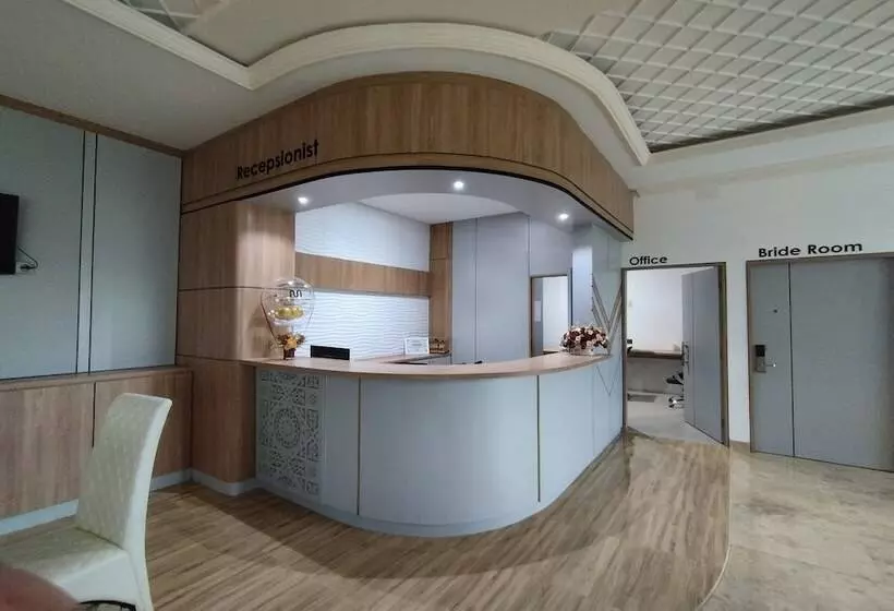 Maulidia Hotel Syariah & Convention Center