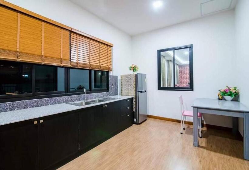 Pension (Hôtel basse catégorie) บ้านอาลาดิน