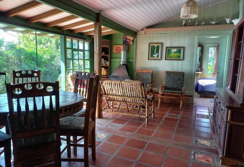 پانسیون Casa Com Linda Vista Da Praia Do Rosa, Aluguel Casa Inteira