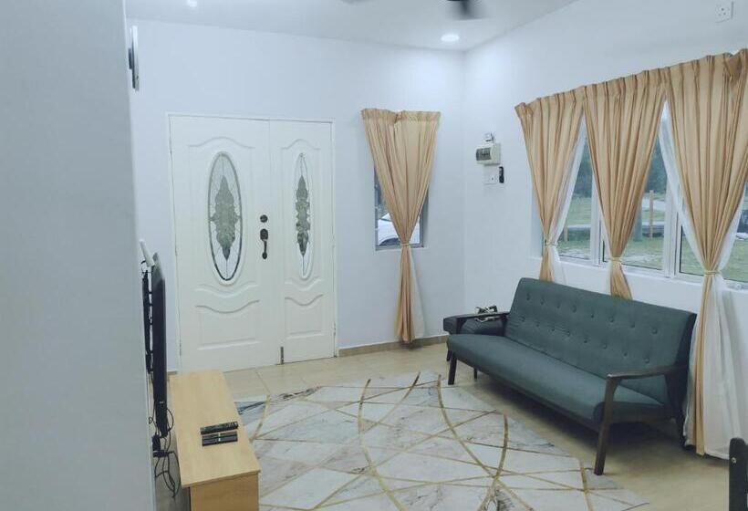 פנסיון D Landai Budget Room Twin