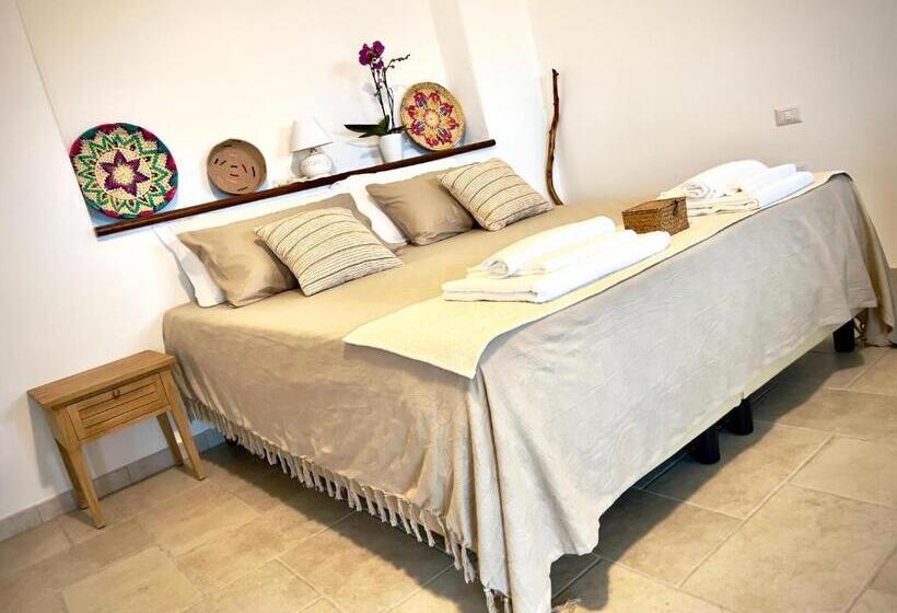 بنسيون Domus La Roccia