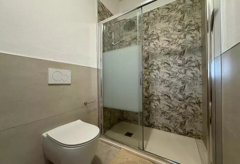 ペンション Domus La Roccia