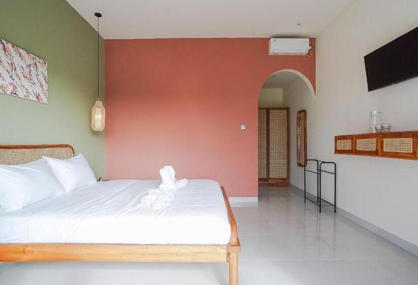 ペンション Kerti Suite