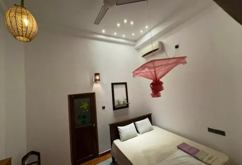 Majatalo Room In Villa   Surf 247 Weligama   Deluxe Double Room With Side Sea View