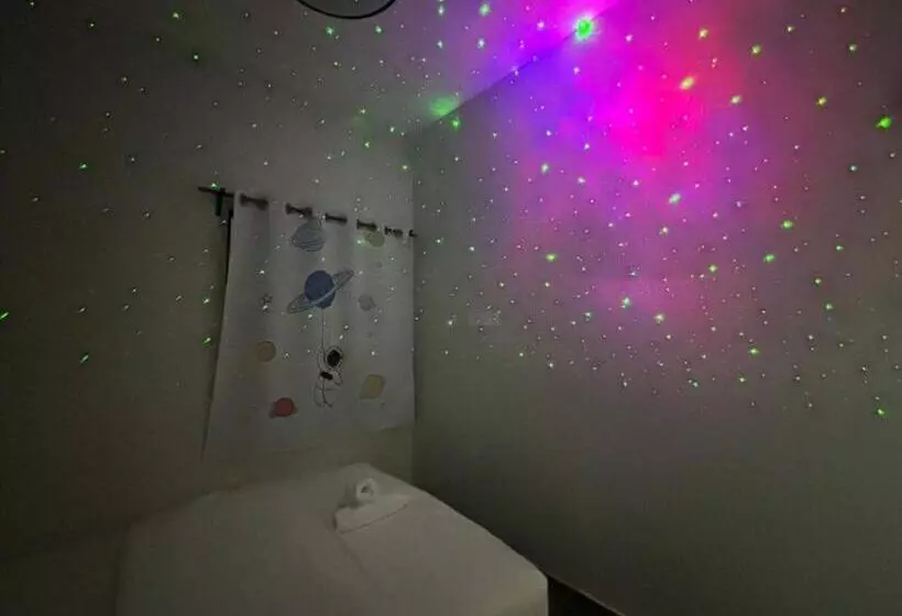ペンション R4 Hotel Style Room With Projetor #1min Walk To Ksl City Mall